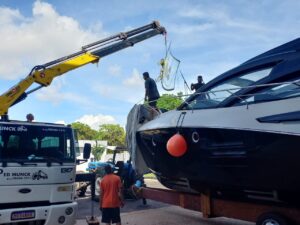 Conte com os serviços da Palmas Marinas para manutenção do seu barco